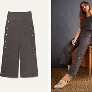 Cabi Snap Crop - Size L - Like New